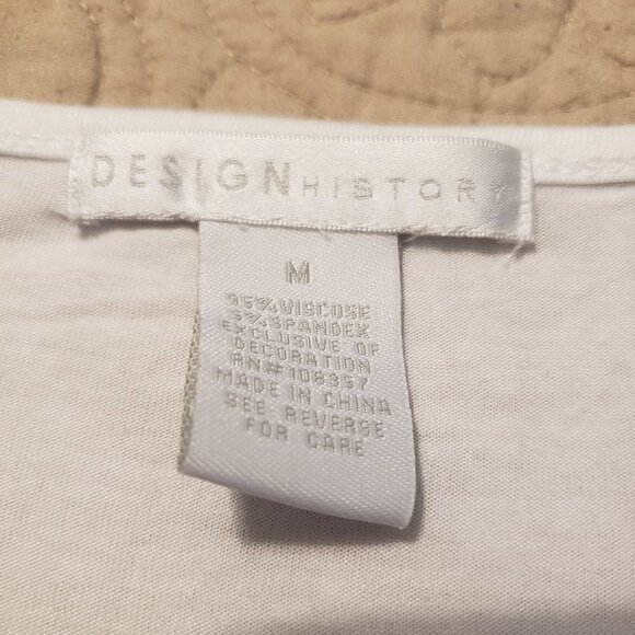 Design History Lace Overlay Dip Dye Short Sleeve - Picture 2 of 5